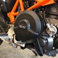 GBRacing-KTM-690-Clutch-cover-2