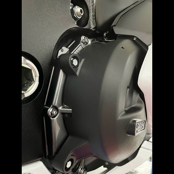 GSX1300R Hayabusa Secondary Clutch Cover 2021