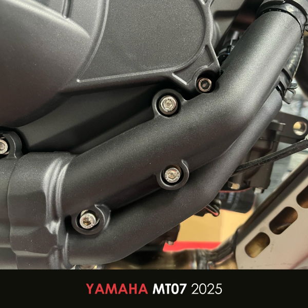 MT-07 Water Pipe Cover 2025